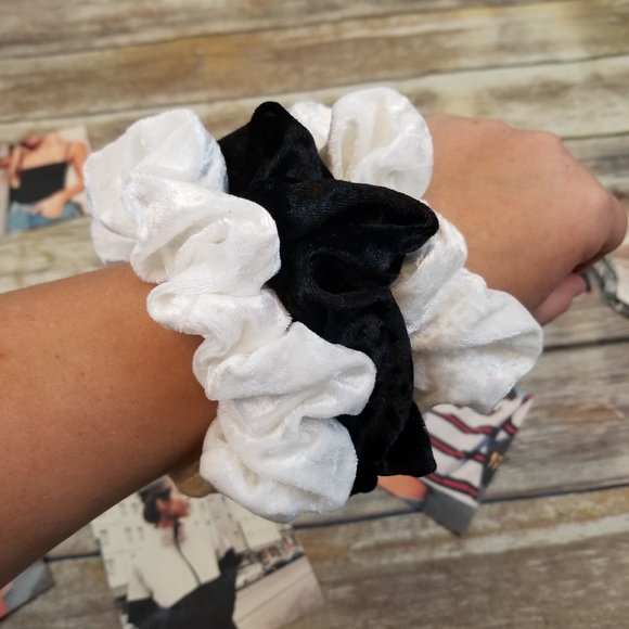 Accessories - Brandy Melville Photo + 3pcs Velvet Scrunchy WHITE
